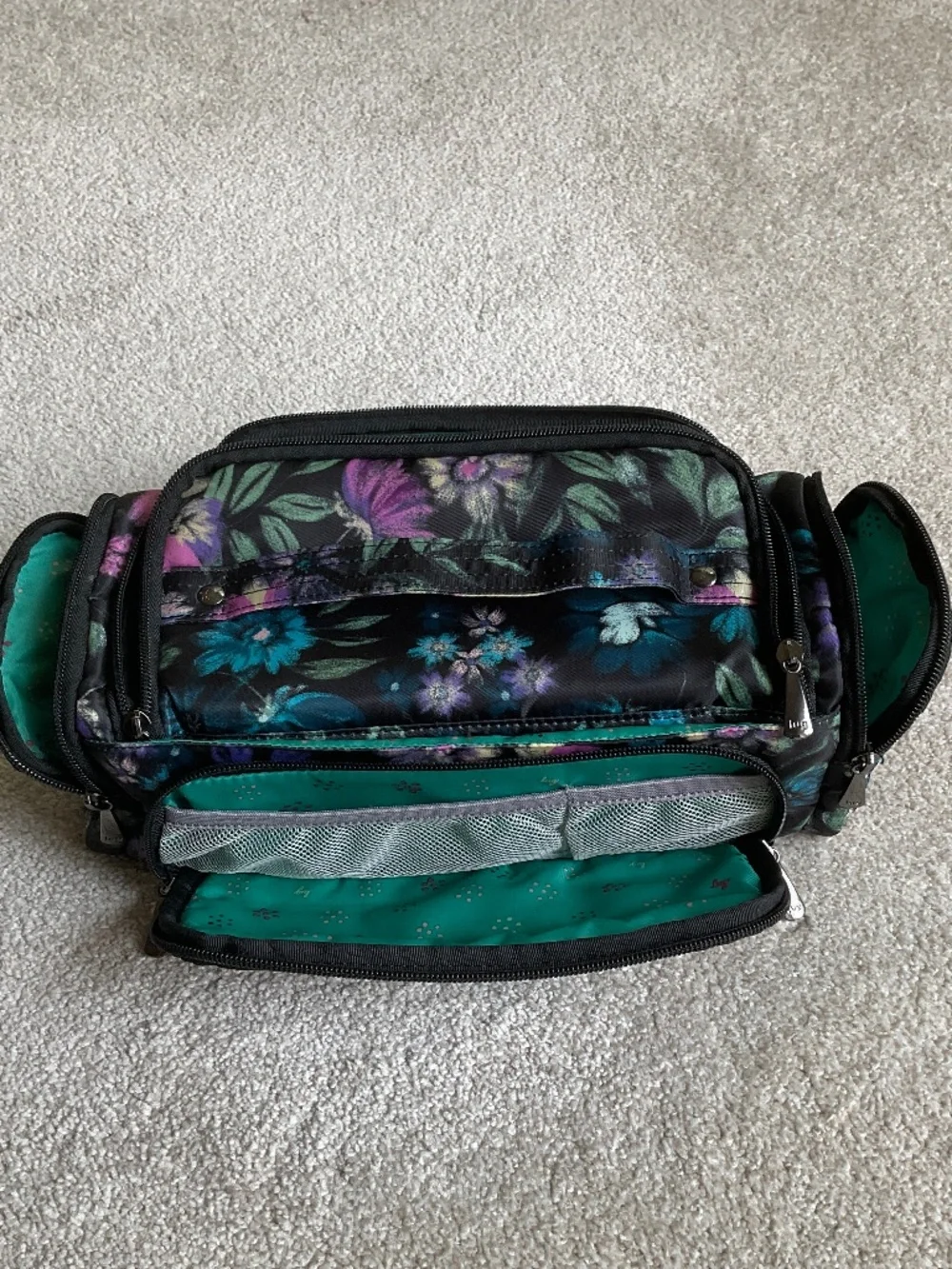 Lug Trolley Cosmetic Case Bloom Black